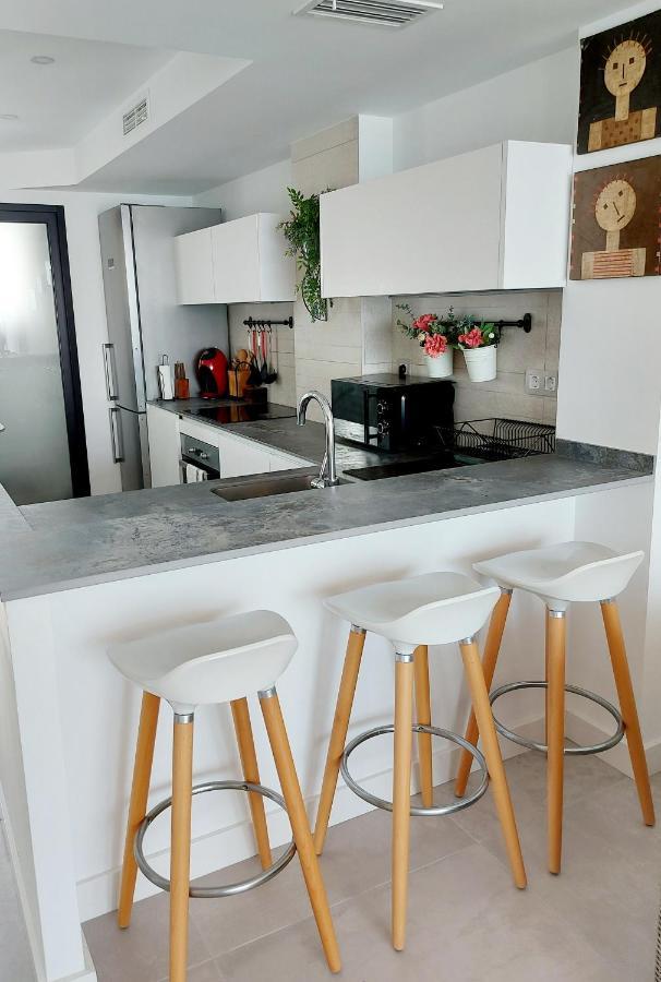 Exclusif Appartement En 1Er Ligne, Vue Imprenable, Piscine, Parking Prive A Playa Mucha Vista, Alicante El Campello Dış mekan fotoğraf
